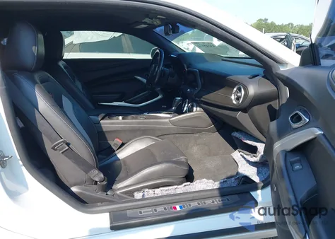 2019 Chevrolet Camaro 2Ss z USA, uszkodzony, nr VIN 1G1FH1R74K0147328